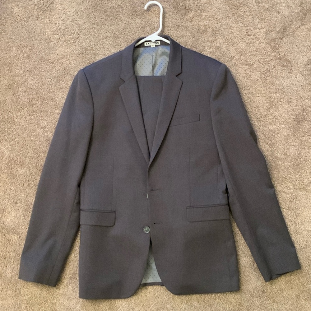 Express Innovator Suit